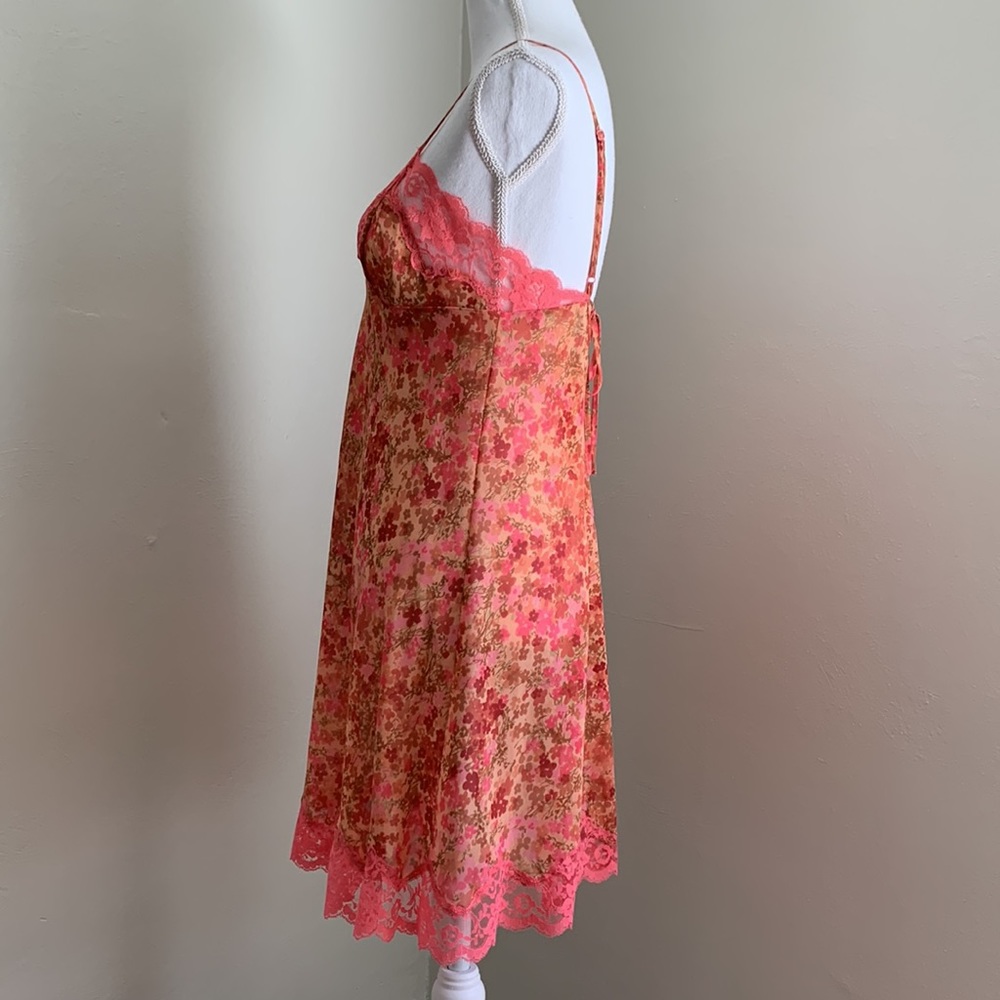 VTG Y2K VICTORIA'S SECRET Floral Lace Slip Dress - Picture 8 of 15